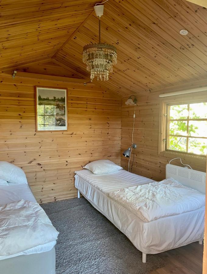 Villa I Norrtaelje Eksteriør billede