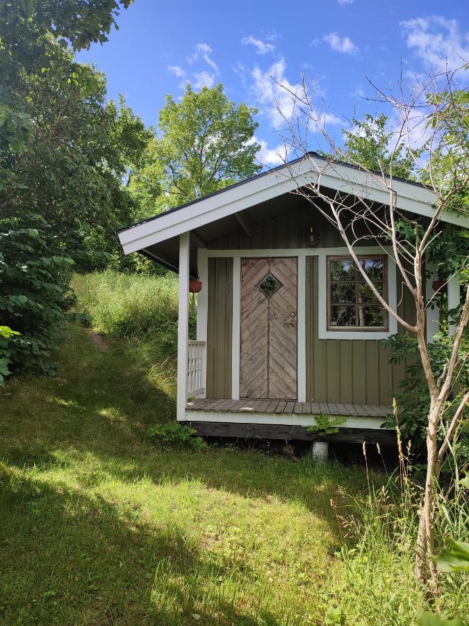 Villa I Norrtaelje Eksteriør billede
